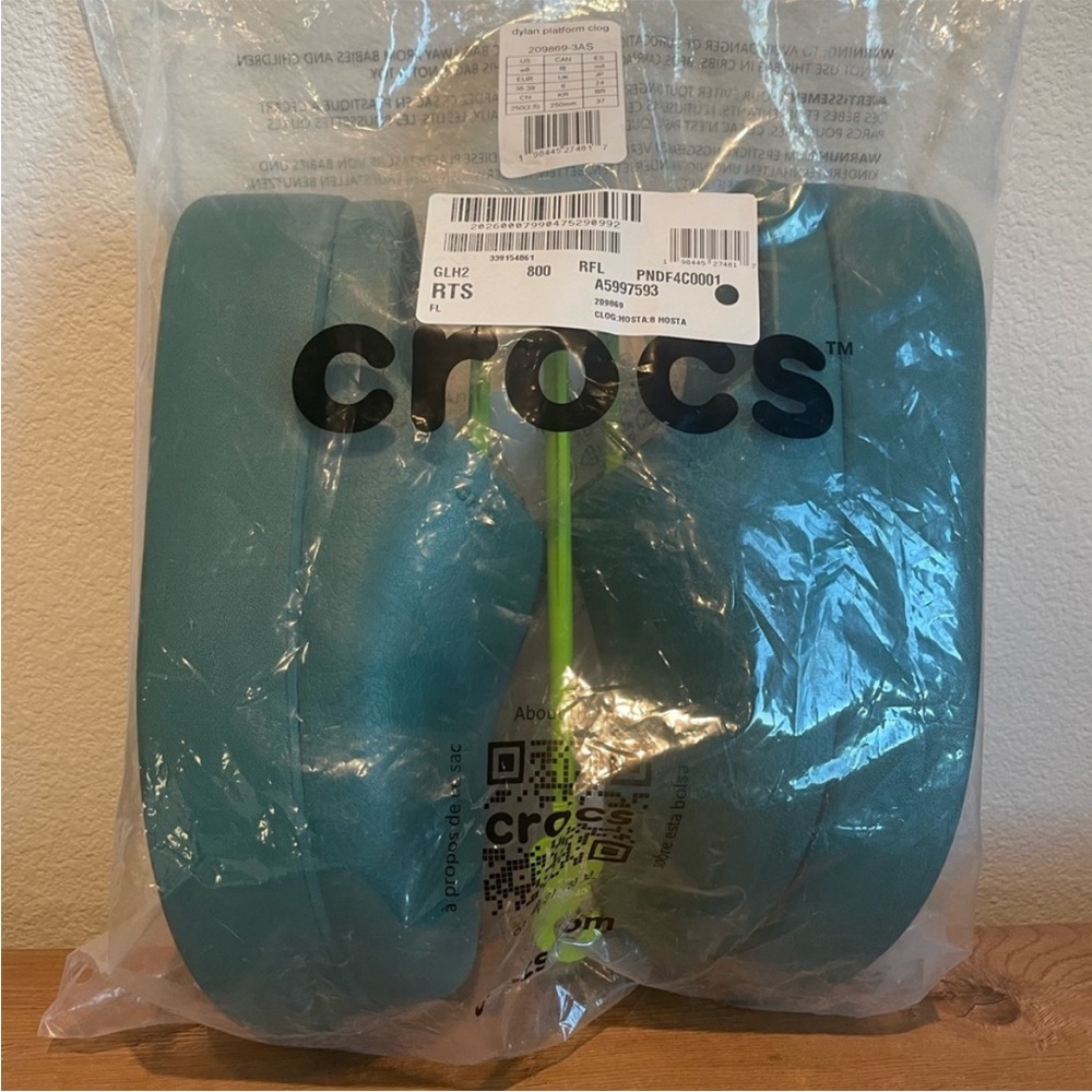 NWT Women’s CROCS Dylan Platform Clogs Size 8 - Picture 6 of 7